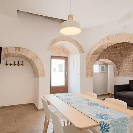 Trullo Pietra Cannella 3* Alberobello