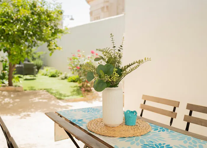 Trullo Pietra Cannella Oda ve Kahvaltı 3*